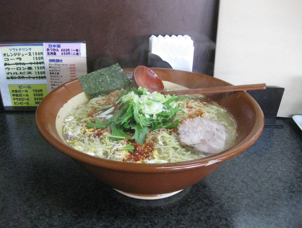 熊谷デカ盛り　大ラーメン福龍画像引用